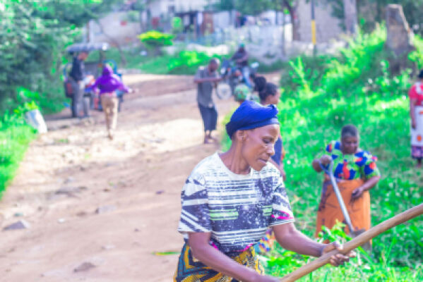 In our SASA project funded by the GIZ in Mwanza, we were able to mobilize local community and schools to use Nature-based Solutions to conserve their environments