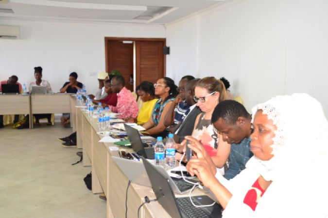 THE AFRICAN CITIES RESEARCH CONSORTIUM