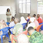 Muhtasari wa Mkutano wa Jumuiya kutoka kwa Mradi wa DARAJA katika Makazi ya Kombo